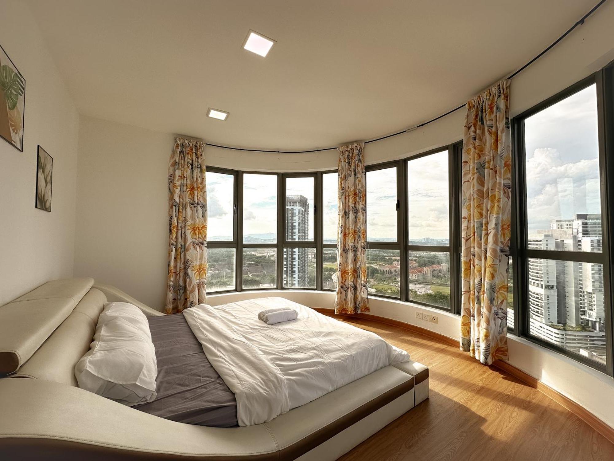 Teega Suites Puteriharbour By Wp Homestay Johor Bahru Esterno foto